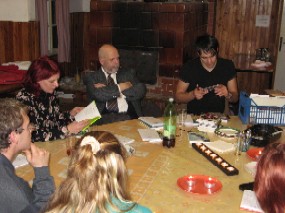 S predstavitve založniškega programa Mariborske literarne družbe in založbe Frontier (Marjan Pungartnik in Nino Flisar)
